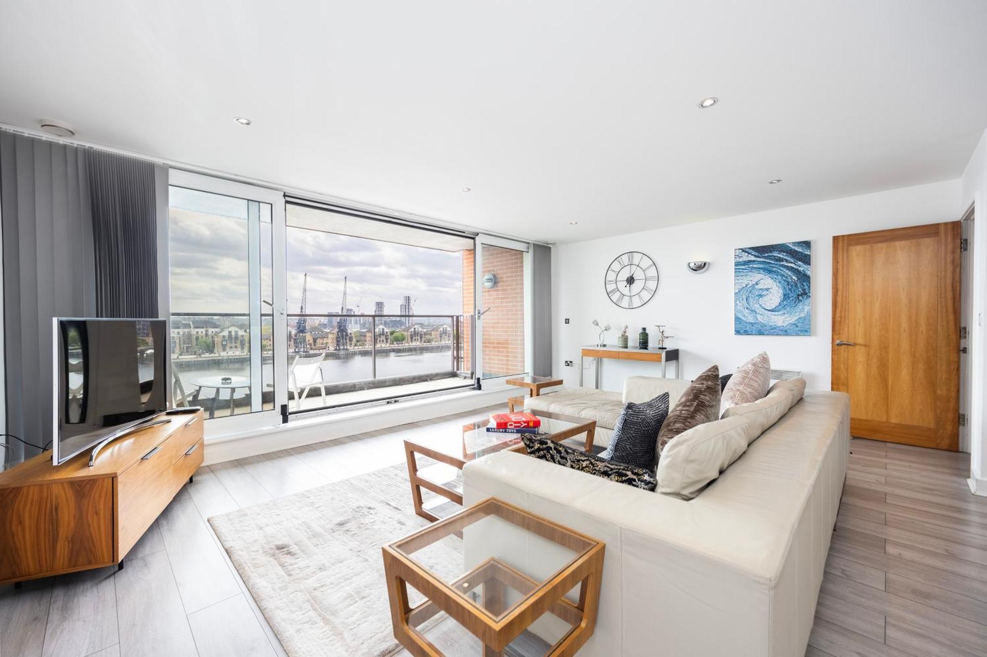 Austin David Executive Excel Apartment Лондон Екстериор снимка