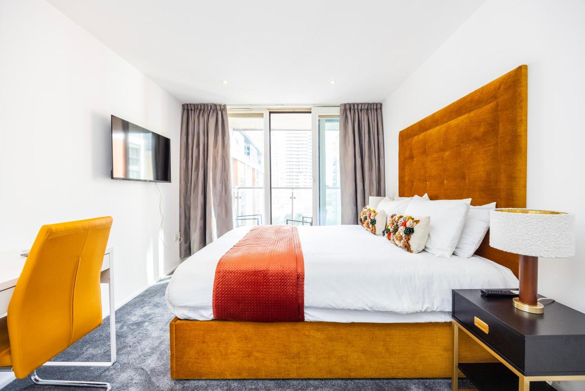 Austin David Executive Excel Apartment Лондон Екстериор снимка